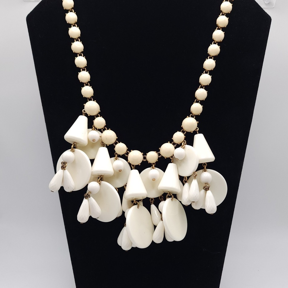 J.Crew Wind Bell Necklace‎ Cream Gold Bib Charm Signed - Picture 3 of 7